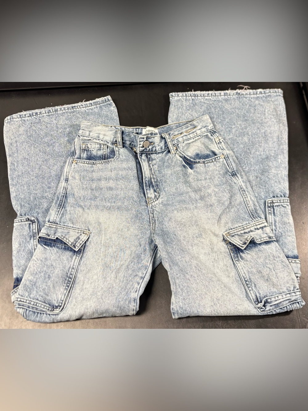 Insane Gene Women’s Size 3 Light Wash Blue Wide-Leg Cargo Jeans Denim Pocket Y2K